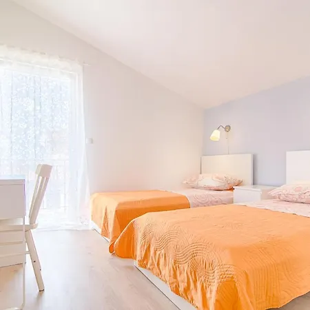Jasna House 法扎纳